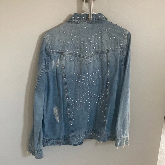 BlankNYC Studded & Rhinestone Denim Jacket – Size Small - Picture 2 of 2